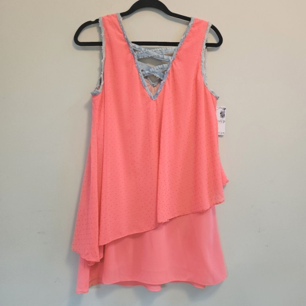 Love Riche Tunic SzM Neon Pink Gold Accents Frayed Denim Accents Asymetrical NWT - Picture 2 of 5